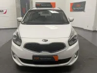 Usado Kia Carens 114 HP (83 kW) 2015 Branco Monovolume