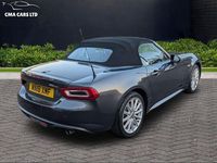 Usado Fiat 124 Spider Lusso 140 HP (102 kW) 2018 Cinzento Cabrios