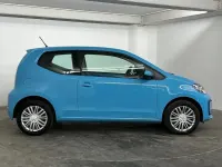 Używany VW up! 65 KM (47 kW) 2023 Niebieski Hatchback