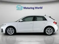 Used Audi A1 Sportback Sport 95 HP (69 kW) 2022 White Hatchback