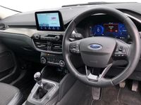 Usado Ford Kuga Titanium 120 HP (88 kW) 2021 Azul SUV