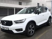 Used Volvo XC40 R-Design 190 HP (139 kW) 2018 White SUV