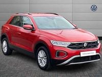 Used VW T-Roc Life 110 HP (80 kW) 2023 Red SUV