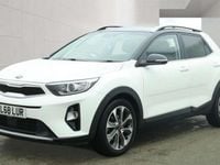 Used Kia Stonic 118 HP (86 kW) 2018 White SUV