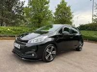Used Peugeot 208 GT-line 2018 Black Hatchback