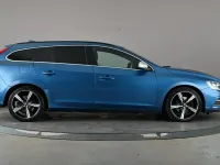 Used Volvo V60 R-Design 190 HP (139 kW) 2017 Blue Estate