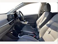 Used Kia Picanto X-Line 83 HP (61 kW) 2019 White Hatchback