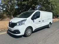Used Renault Trafic Business 2017 White MPV