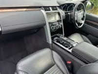 Used Land Rover Discovery HSE 241 HP (177 kW) 2017 Santorini black SUV