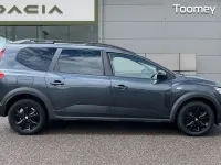 Usado Dacia Jogger Extreme 110 CV (80 kW) 2022 Gris Monovolumen