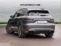 Used Porsche Cayenne Turbo 542 HP (398 kW) 2019 Grey SUV