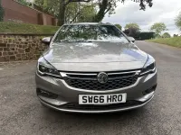 Begagnad Vauxhall Astra SRi 150 HK (110 kW) 2017 Grå Kombi