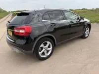 Begagnad Mercedes GLA200 Executive 156 HK (114 kW) 2019 Svart SUV