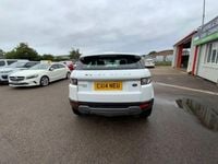 Used Land Rover Range Rover evoque Pure 190 HP (139 kW) 2014 White SUV