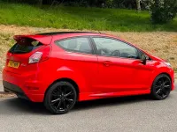 Used Ford Fiesta ST-Line 140 HP (102 kW) 2017 Red Hatchback
