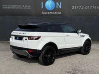 Used Land Rover Range Rover evoque Pure 150 HP (110 kW) 2012 White SUV