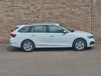 Begagnad Skoda Octavia SE Technology 110 HK (80 kW) 2022 Vit Kombi
