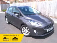 Used Ford Fiesta Zetec 85 HP (62 kW) 2018 Magnetic grey Hatchback