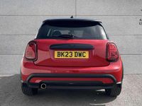 Used Mini Cooper Classic 134 HP (98 kW) 2023 Red Hatchback