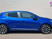 Used Renault Clio Iconic 100 HP (73 kW) 2020 Blue Hatchback