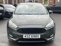 Used Ford Focus ST-Line 125 HP (91 kW) 2017 Grey Hatchback