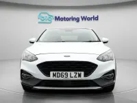 Używany Ford Focus Active X 125 KM (91 kW) 2020 Biały Hatchback