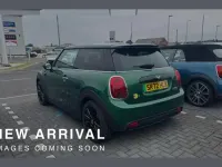 Used Mini Cooper S Level 2 135 kW (184 HP) 2022 Green Hatchback
