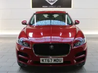 Second-hand Jaguar F-Pace Portfolio 180 CP (132 kW) 2018 Roșu SUV