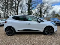 Used Renault Clio IV Iconic 90 HP (66 kW) 2018 White Hatchback