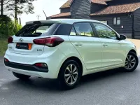 Used Hyundai i20 Edition 84 HP (61 kW) 2019 White Hatchback