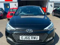 Used Hyundai i20 SE 84 HP (61 kW) 2016 Black Hatchback