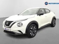 Used Nissan Juke Acenta 114 HP (83 kW) 2023 White SUV