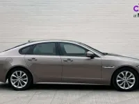 Second-hand Jaguar XF R-Sport 180 CP (132 kW) 2017 Maro Berlinǎ