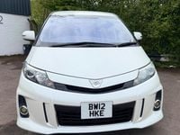 Begagnad Toyota Estima 2012 Vit Minibuss