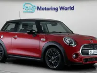 Used Mini Cooper S Classic 192 HP (141 kW) 2020 Red Hatchback