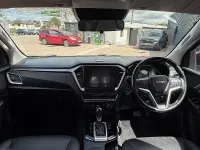 Used Isuzu D-Max 163 HP (119 kW) 2023 Orange Pickup