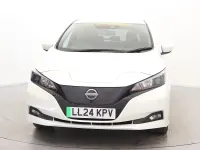 Used Nissan Leaf N-Connecta 110 kW (150 HP) 2024 White Hatchback