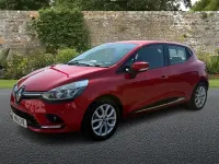 Used Renault Clio Dynamique 75 HP (55 kW) 2018 Red Hatchback