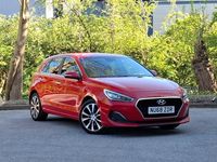 Used Hyundai i30 Premium 140 HP (102 kW) 2018 Red Hatchback