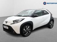 Used Toyota Aygo X 72 HP (52 kW) 2024 White SUV