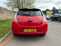 Used Nissan Leaf Tekna 80 kW (109 HP) 2017 Red Hatchback