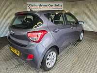 Gebraucht Hyundai i10 Premium 2015 Grau Kleinwagen
