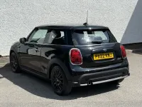 Used Mini Cooper Classic 135 HP (99 kW) 2022 Black Hatchback