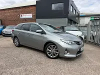 Used Toyota Auris Hybrid 2015 Grey Estate