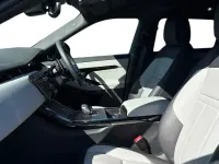 Begagnad Land Rover Range Rover evoque SE Dynamic 2025 Svart SUV