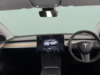 Used Tesla Model 3 RWD 208 kW (283 HP) 2022 White Sedan