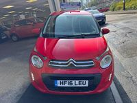 Usado Citroën C1 Feel 68 CV (50 kW) 2016 Rojo Utilitario