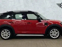 Used Mini Cooper Countryman Sport 134 HP (98 kW) 2022 Red SUV