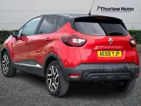 Usado Renault Captur Iconic 90 HP (66 kW) 2018 Vermelho SUV