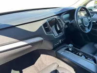 Used Volvo XC90 Momentum 235 HP (172 kW) 2022 White SUV